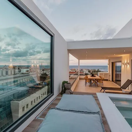 Moments Penthouse I Close To Everything Casa de Férias *