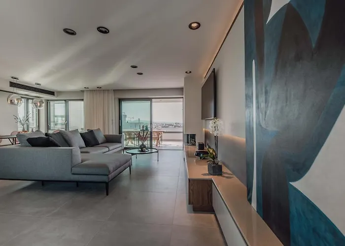 Moments Penthouse I Close To Everything * La Canea