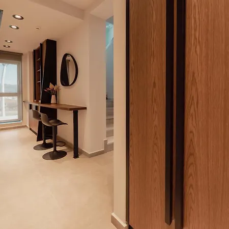 Nyaraló Moments Penthouse I Close To Everything